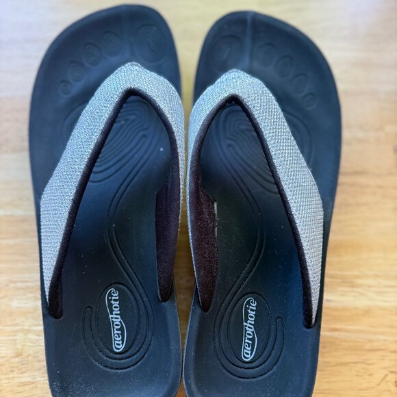 Aerothotie Size 39 Silver Sparkle Flip Flop - Picture 1 of 5